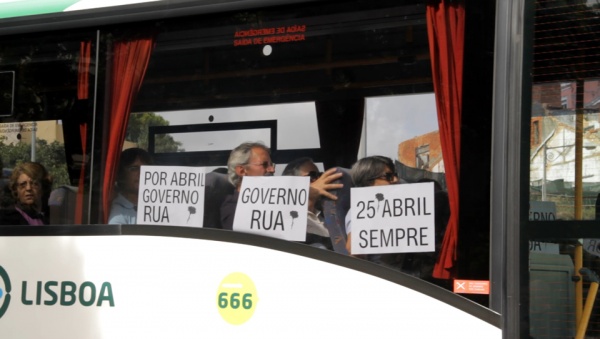 Marcha por Abril contra a exploração e o empobrecimento