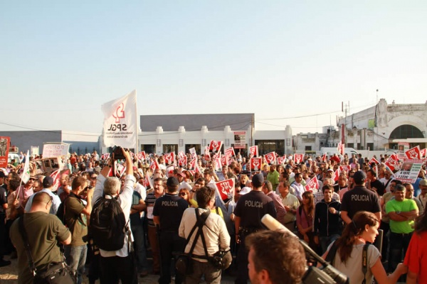 Milhares de trabalhadores da Função Pública em luta contra políticas de agressão e roubo