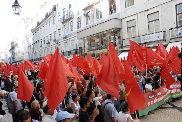 PCP junta mais de 5 000 em Lisboa contra as injustiças