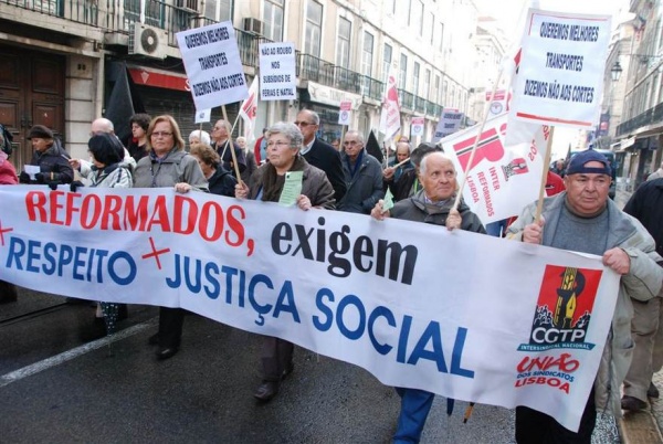 Reformados, Pensionistas e Idosos em Luta - Manifestação em lisboa