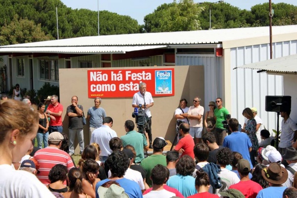 Secretário-Geral saúda os construtores da Festa do Avante!