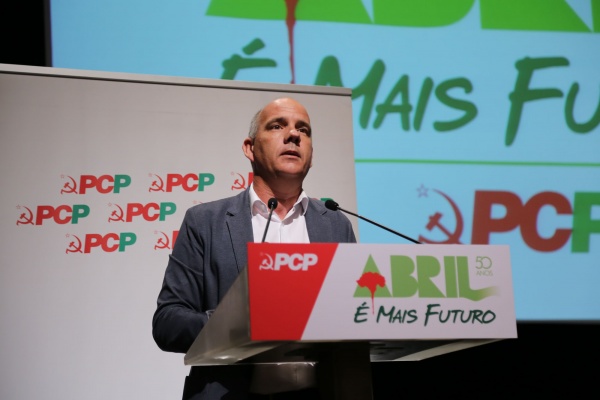 Sessão «25 de Abril uma Revolução libertadora e emancipadora. Abril é mais futuro!»