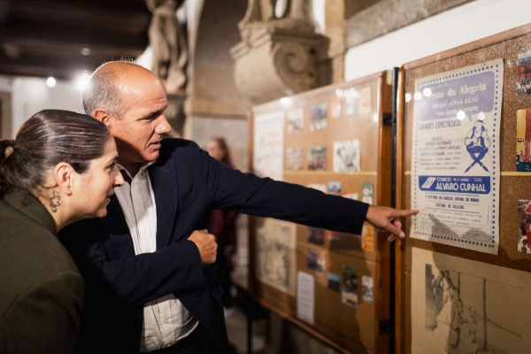 Sessão evocativa do 112.º aniversário de Álvaro Cunhal «Revolução de Abril. Transformações profundas e resistência ao processo contra-revolucionário»