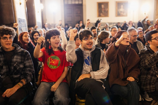 Sessão evocativa do 112.º aniversário de Álvaro Cunhal «Revolução de Abril. Transformações profundas e resistência ao processo contra-revolucionário»