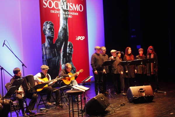 Sessão Evocativa do Centenário da Revolução de Outubro, Porto