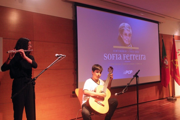 Sessão evocativa do Centenário do nascimento de Sofia Ferreira