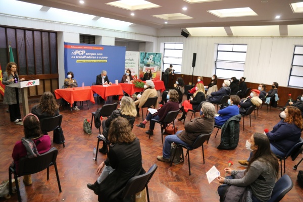 Sessão «Igualdade no trabalho e na vida. Cumprir os direitos das mulheres!», 8 de Março de 2021, Lisboa