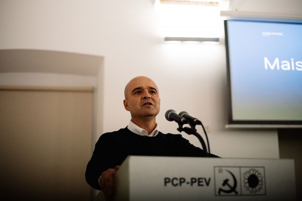 Sessão Pública «É hora de mudar e política» na Vidigueira