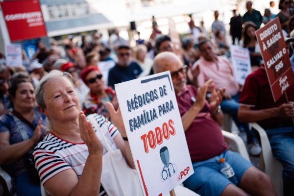 Tribuna Pública  «45 anos pelo direito à Saúde. Defender, reforçar e valorizar o SNS!»
