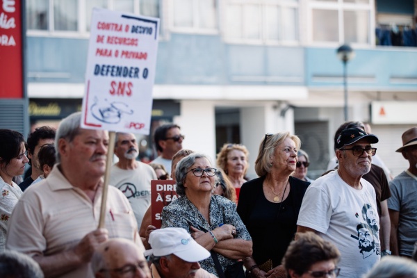 Tribuna Pública  «45 anos pelo direito à Saúde. Defender, reforçar e valorizar o SNS!»